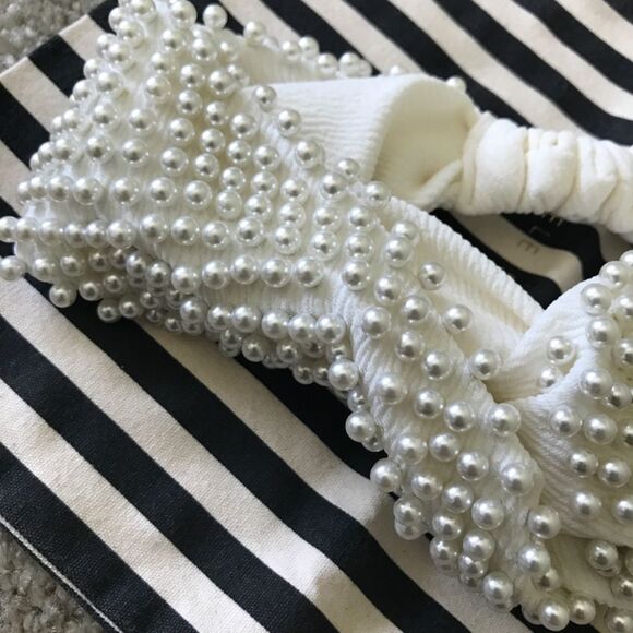 NWOT Lele sadoughi Pearl headband main image 4